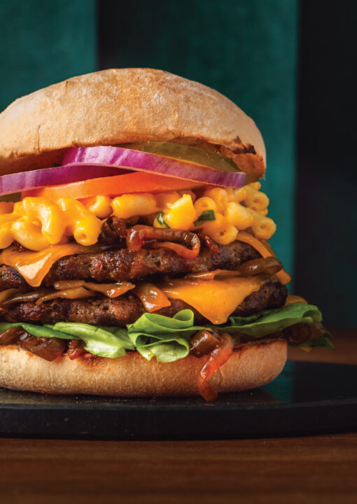 Ellis Gourmet Burger - Mac & Cheese Smashed Burger